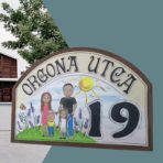 FESTETT egyedi házszámtáblák - cégtáblák