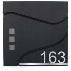 Modern utcaneves hazszamos postalada